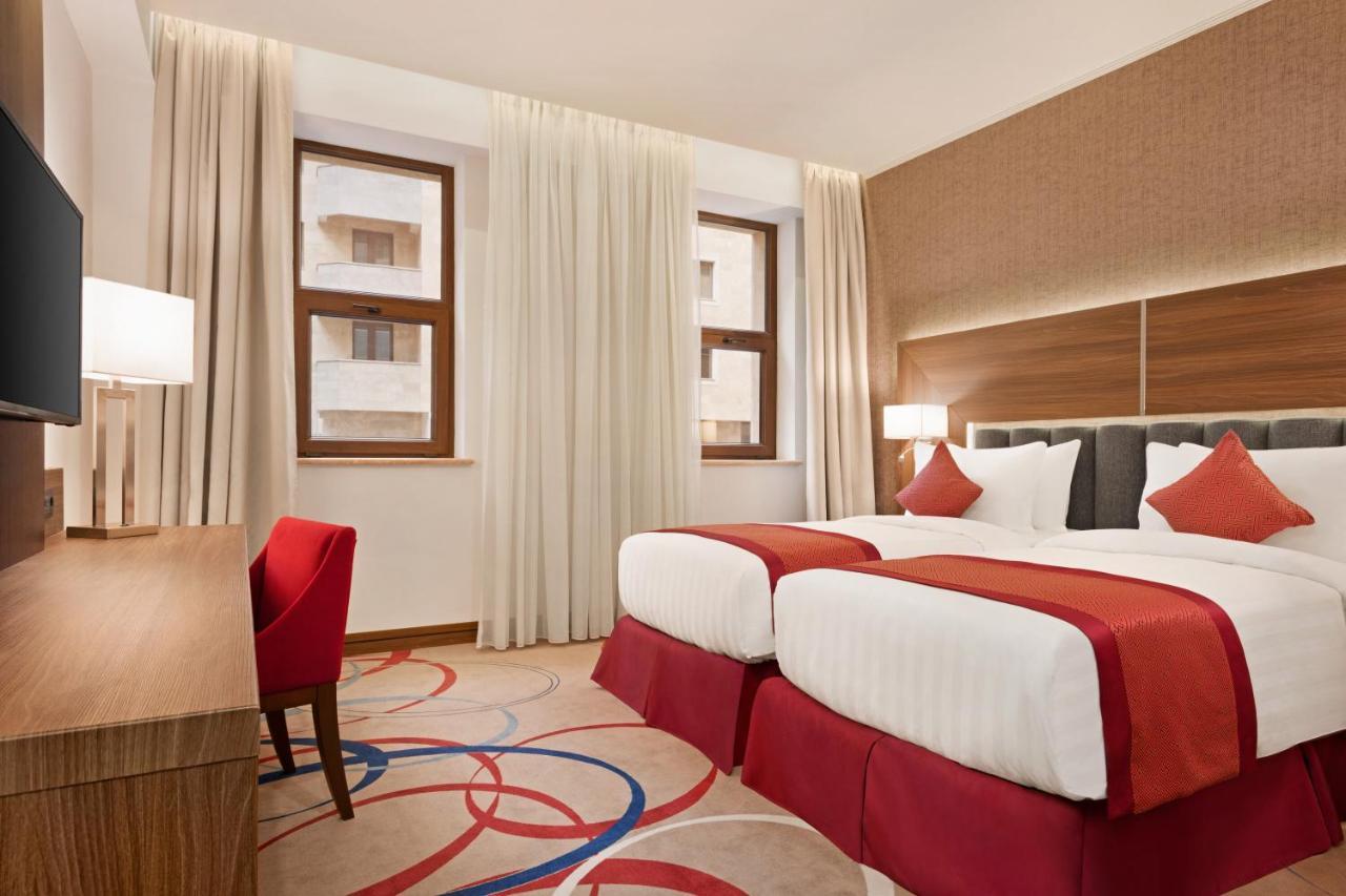 Ramada Hotel & Suites By Wyndham Jerevan Eksteriør bilde