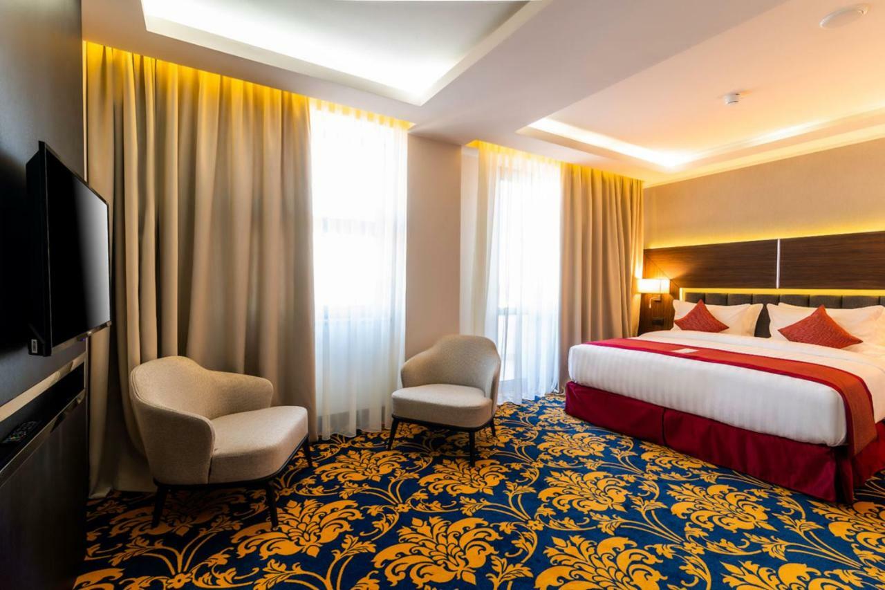 Ramada Hotel & Suites By Wyndham Jerevan Eksteriør bilde
