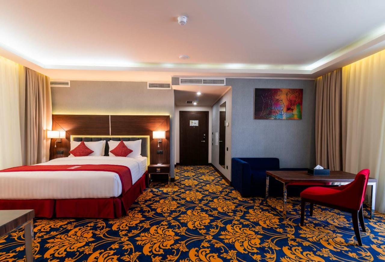Ramada Hotel & Suites By Wyndham Jerevan Eksteriør bilde