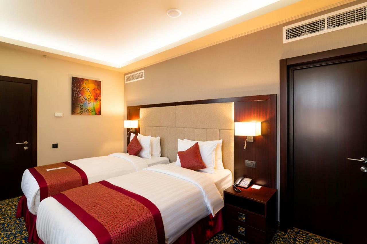 Ramada Hotel & Suites By Wyndham Jerevan Eksteriør bilde